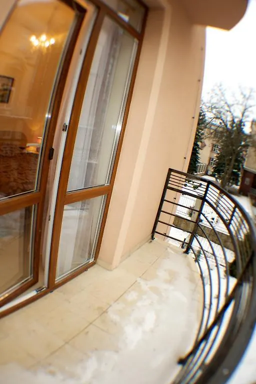 A&A Apartments Lviv 0*,