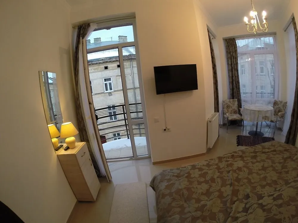 A&A Apartments Lviv 0*,
